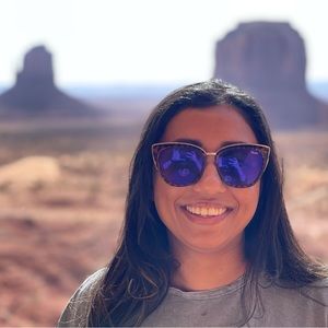 Meet your Posher, Shruti